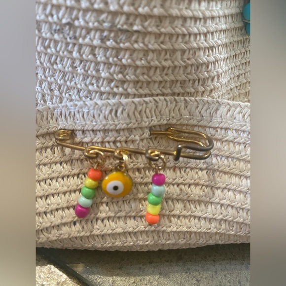 Straw hat - Picture 6 of 9